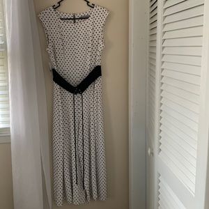 Black and white jumper size 12 with tags